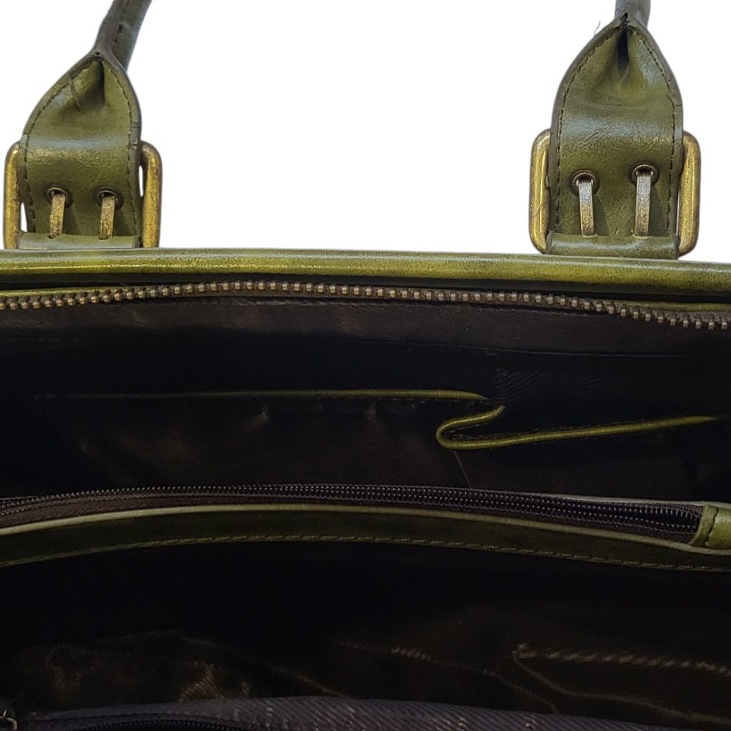 Cartera mujer &nbsp; verde carnaza con cuero liso